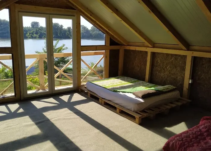 Chill Party Kucice Apartment Belgrad