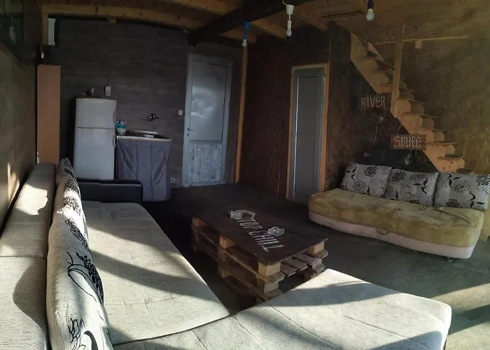 Chill Party Kucice Apartment Belgrad