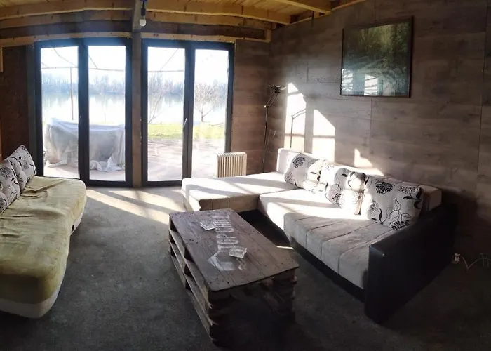 Apartment Chill Party Kucice Belgrad